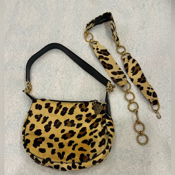 Vintage fur Morris Moskowitz bag in leopard with belt. Rare steal of a price - Picture 2 of 6